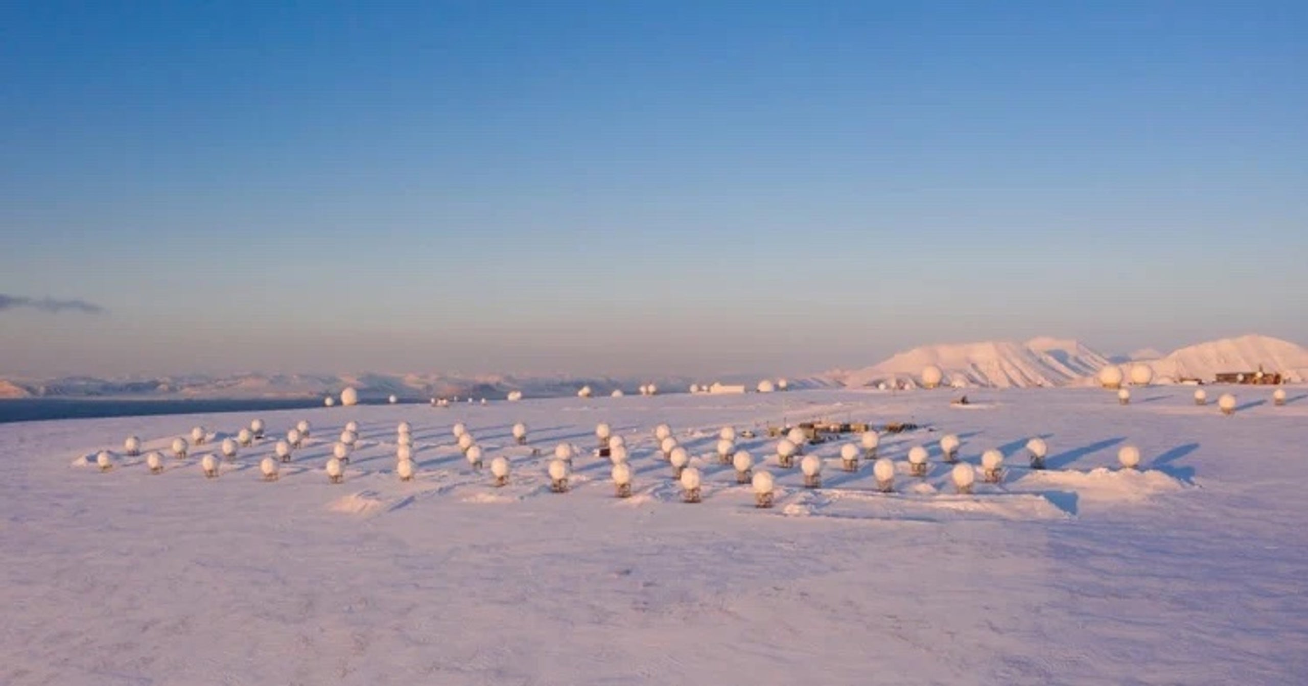 Placeholder alt text