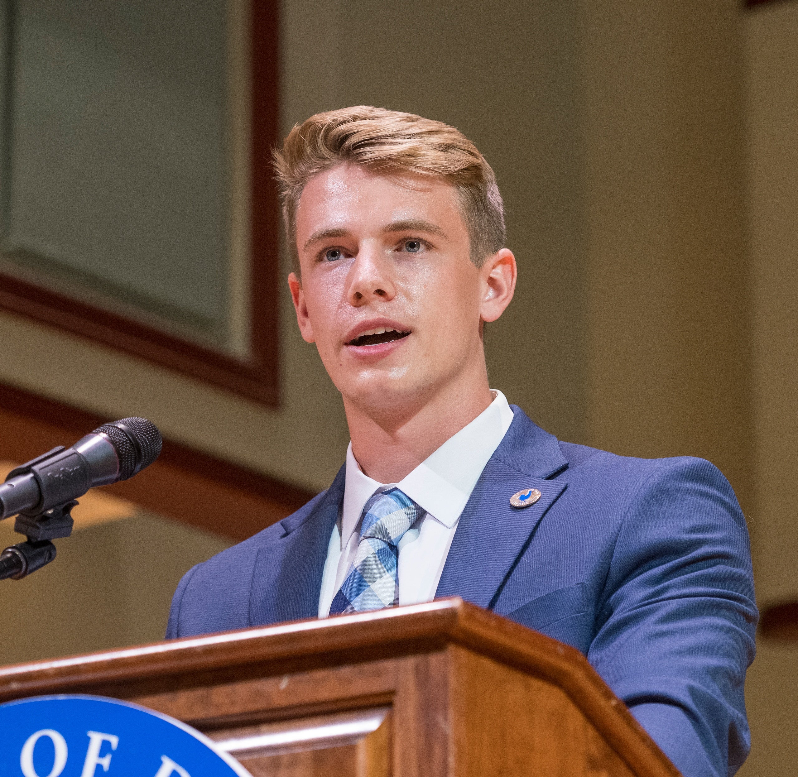 Placeholder alt text