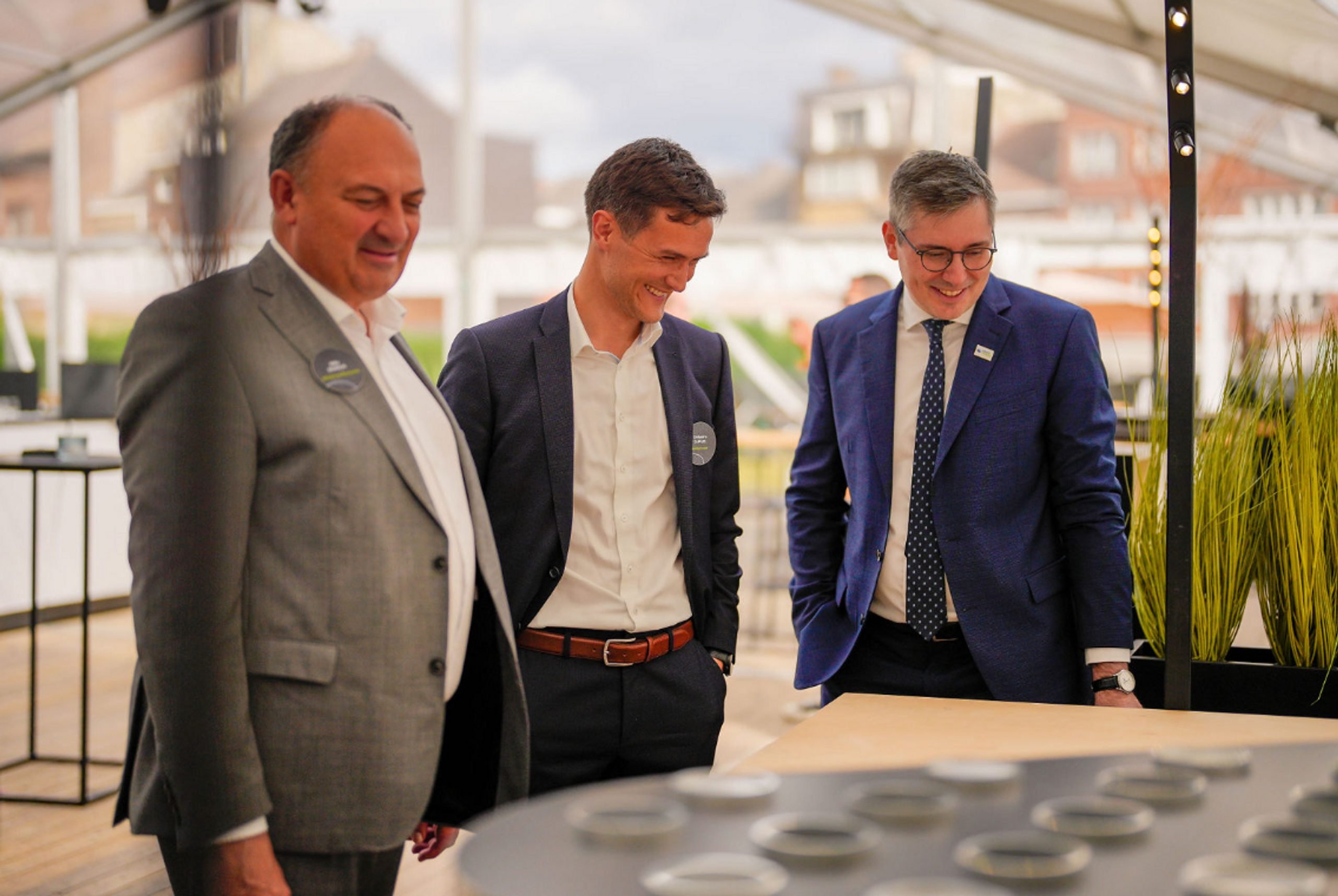 Placeholder alt text