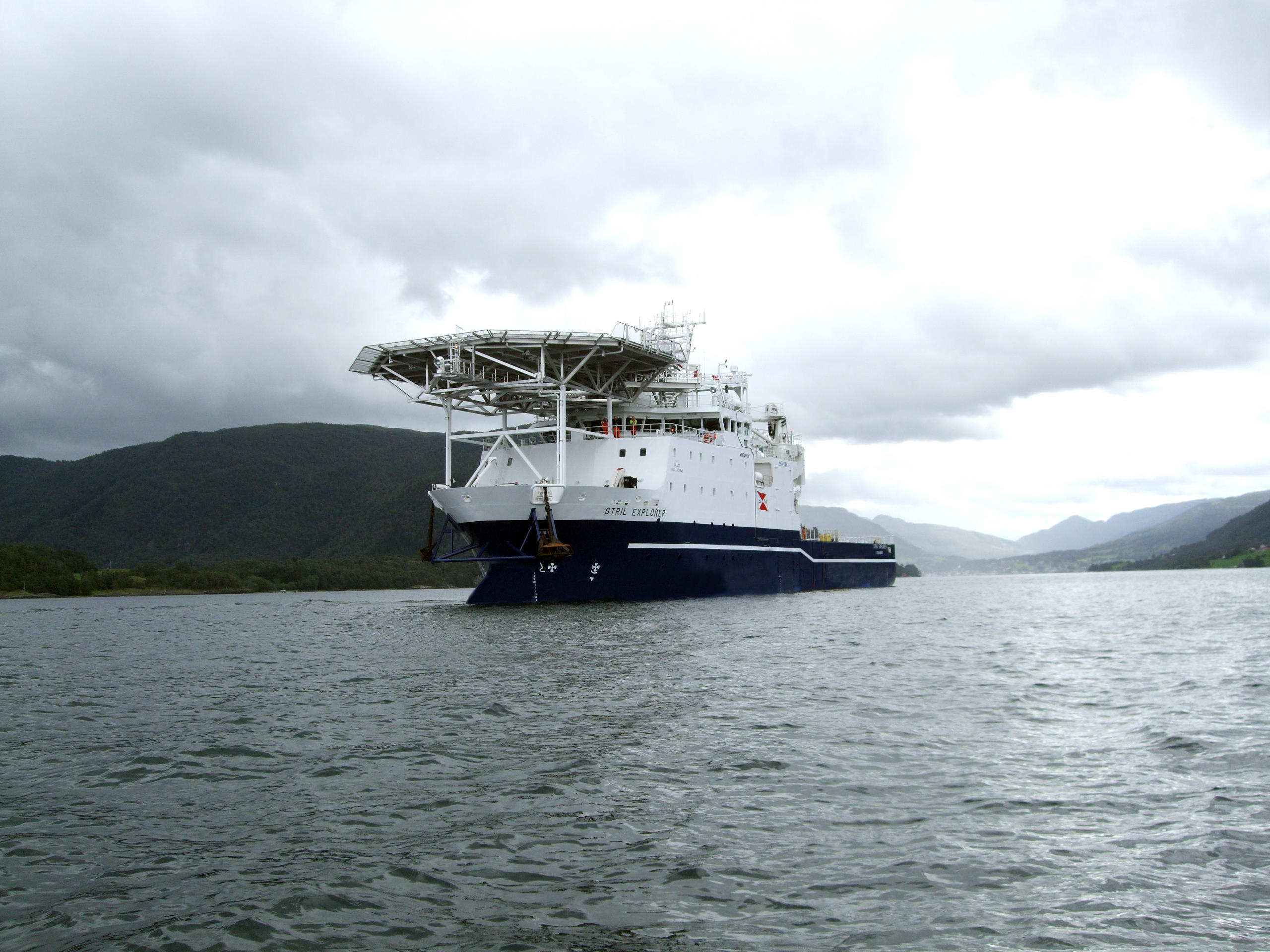 Placeholder alt text