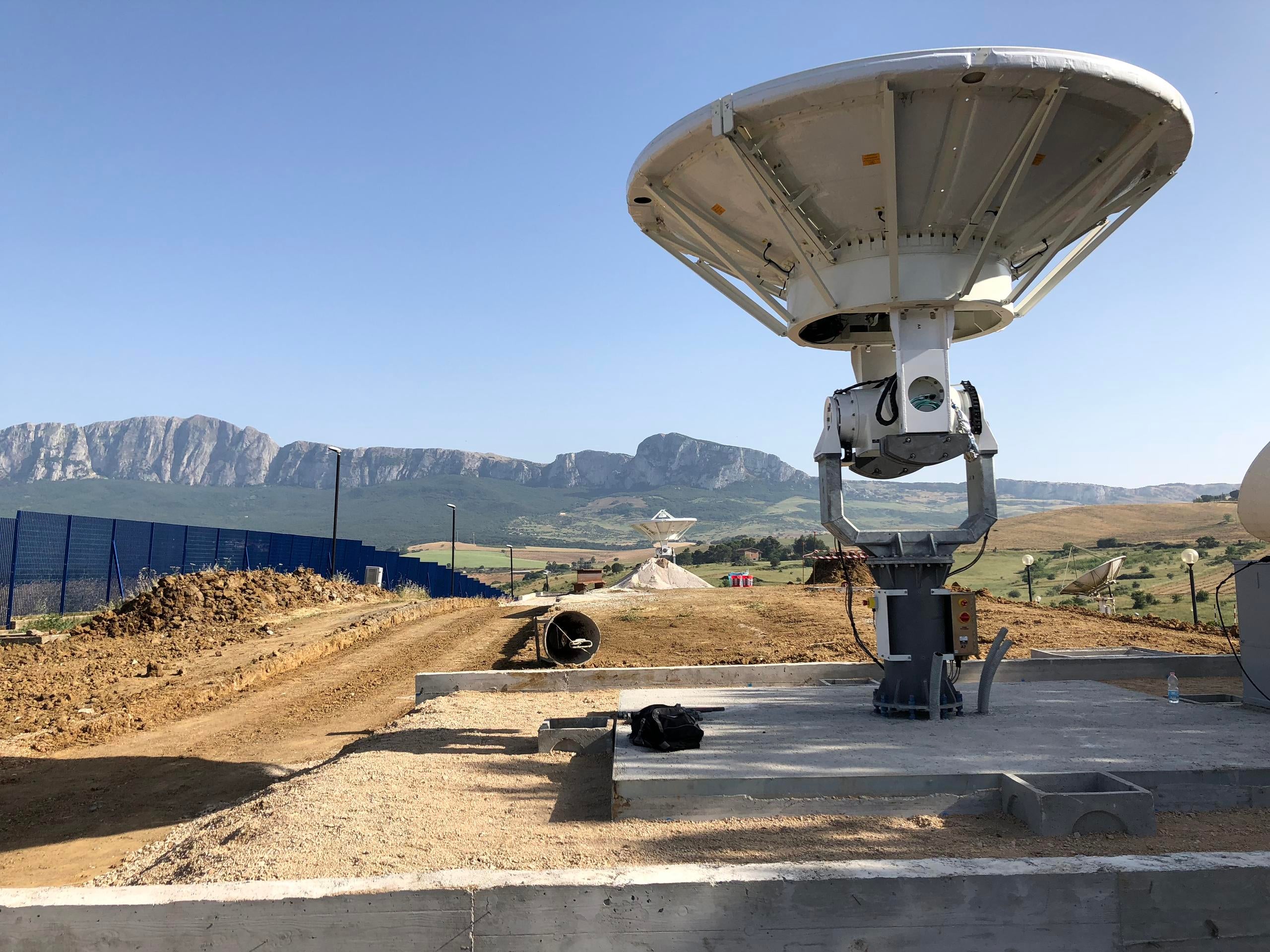 Placeholder alt text