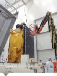 Eutelsat Hot Bird 10 satellite before launch. Photo: Arianespace