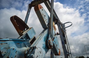 oil rig in Angola jbdodane