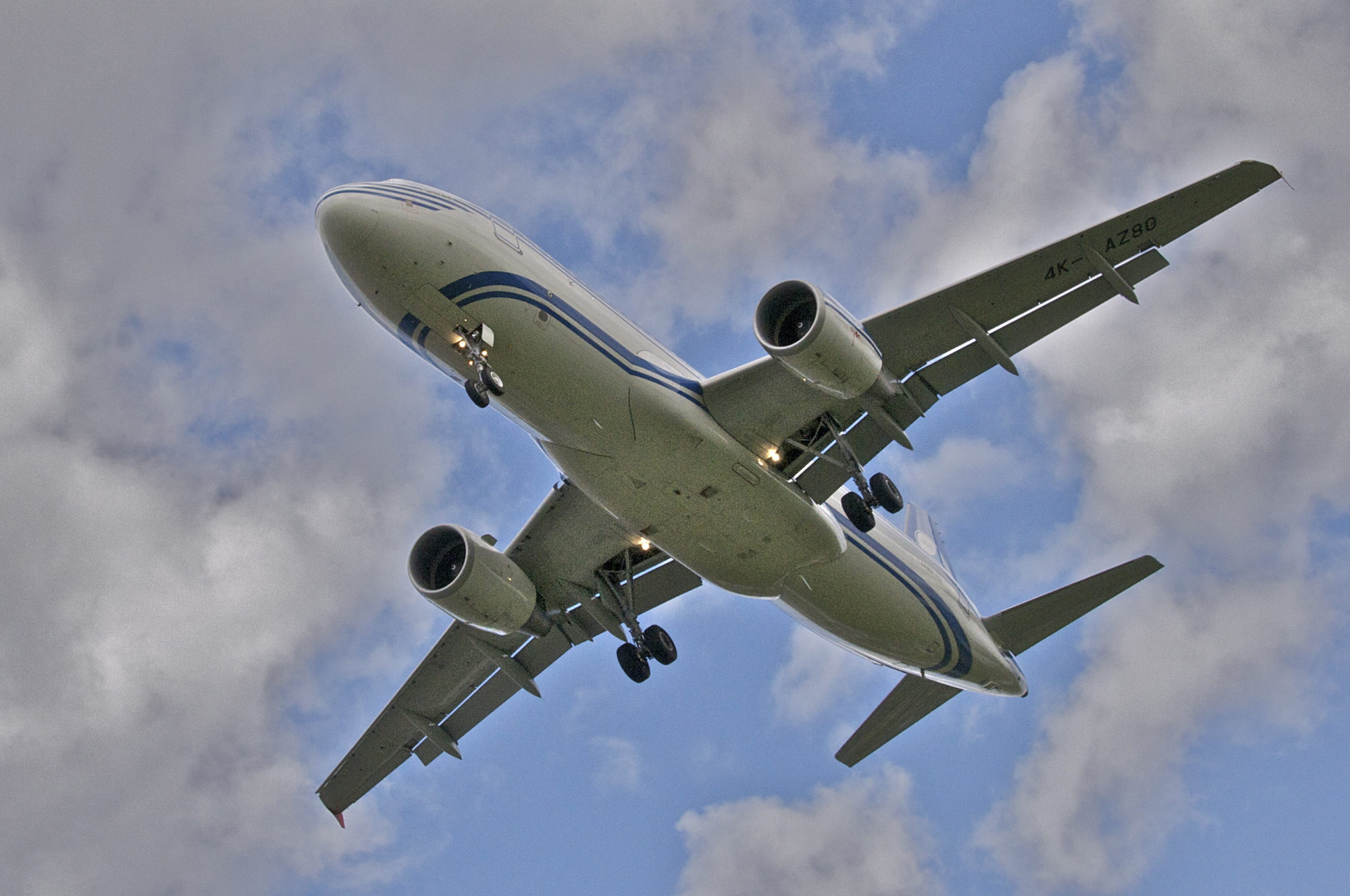 Azerbaijan Airlines Airbus A320-214 takes flight. 