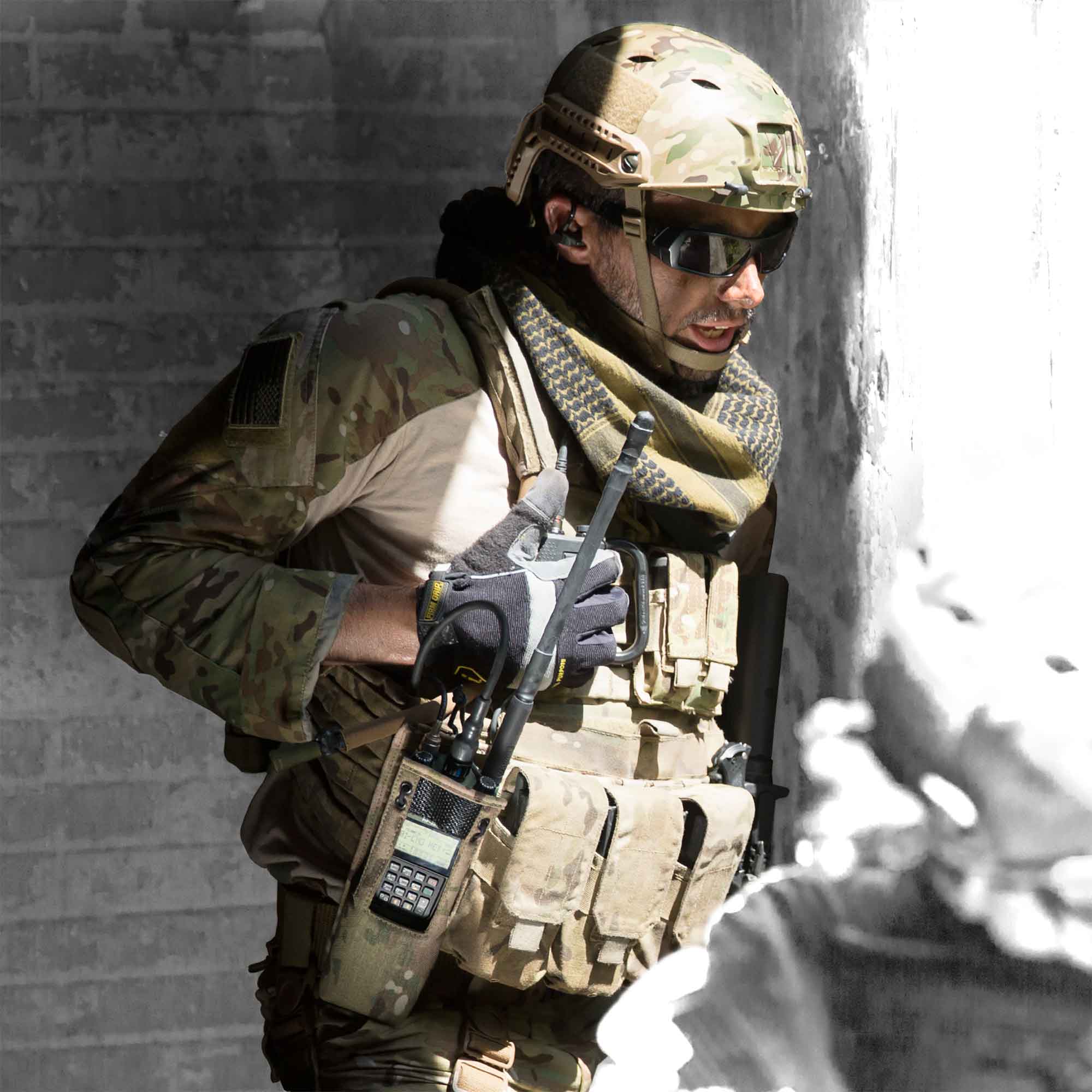 A soldier equipped with Harris' Falcon 3 radio. Photo: Harris Corp.