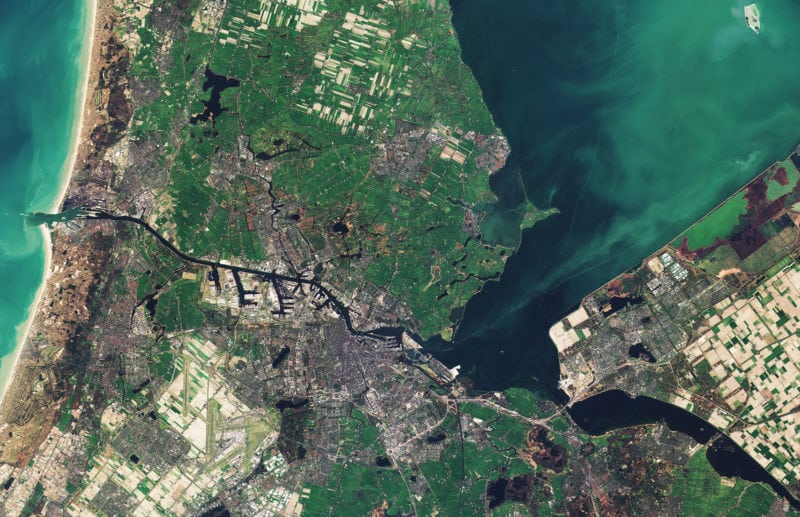 Amsterdam, Netherlands, see by the Copernicus Sentinel-2B satellite in March 2017. Photo: ESA