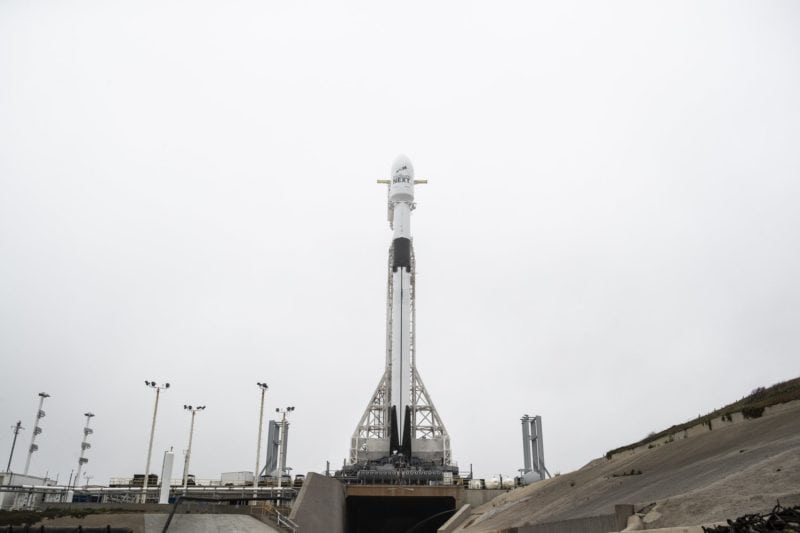 A SpaceX Falcon 9 rocket launching 10 Iridium Next satellites. Photo: SpaceX