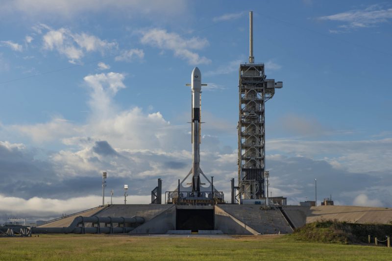 Falcon 9 rocket and Es’hail-2 satellite vertical on Pad 39A in Florida. Photo: SpaceX