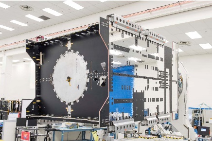 satellite boeing segundo el factory moves stage 1st construction final into