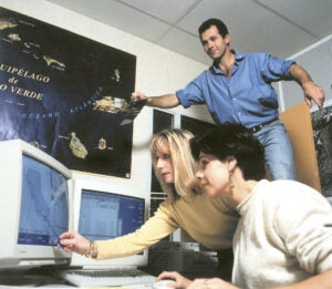 Airbus P28-1998-Prog-JBM satellite