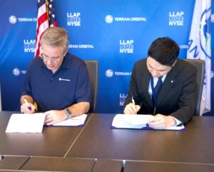 Terran Orbital and Hanwha Systems sign MoU to collaborate. Photo: Terran Orbital