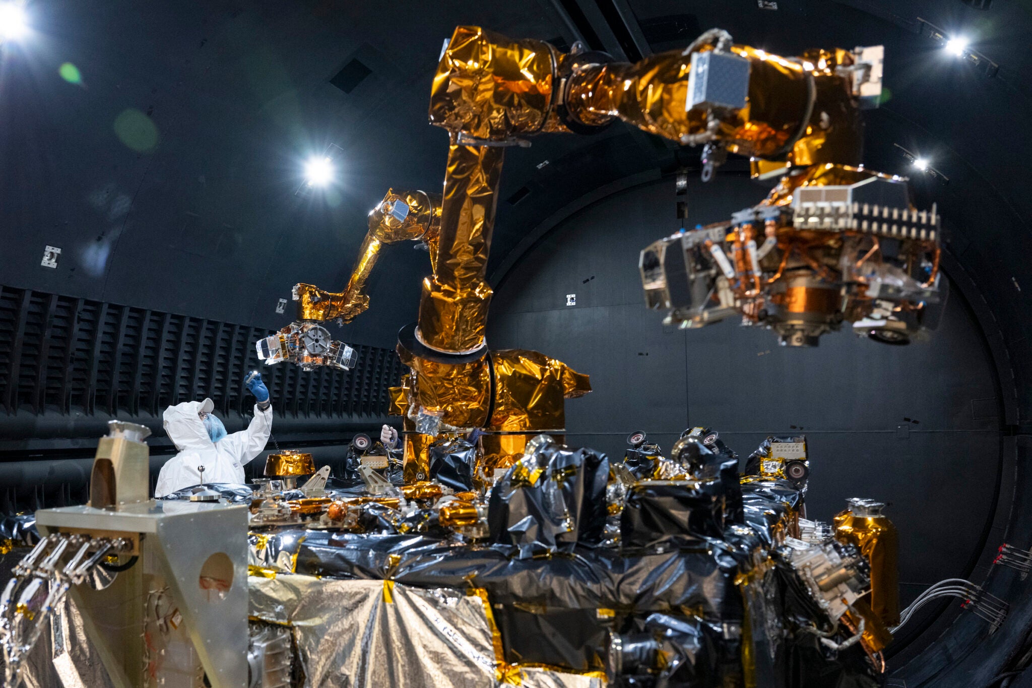 US Naval Research Laboratory Delivers Robotic Payload to Northrop ...