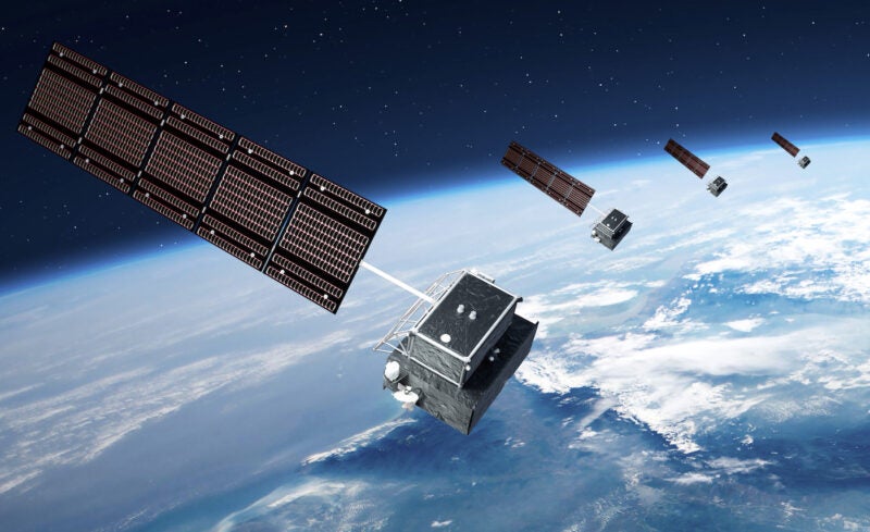 How large and heavy is the SXM-11 satellite? How large and heavy is the SXM-11 satellite?