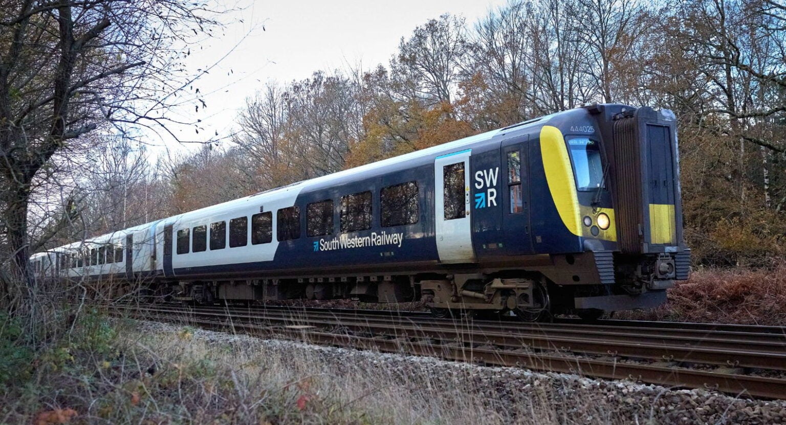 UK’s South Western Railway Trials Starlink Wi-Fi - Via Satellite