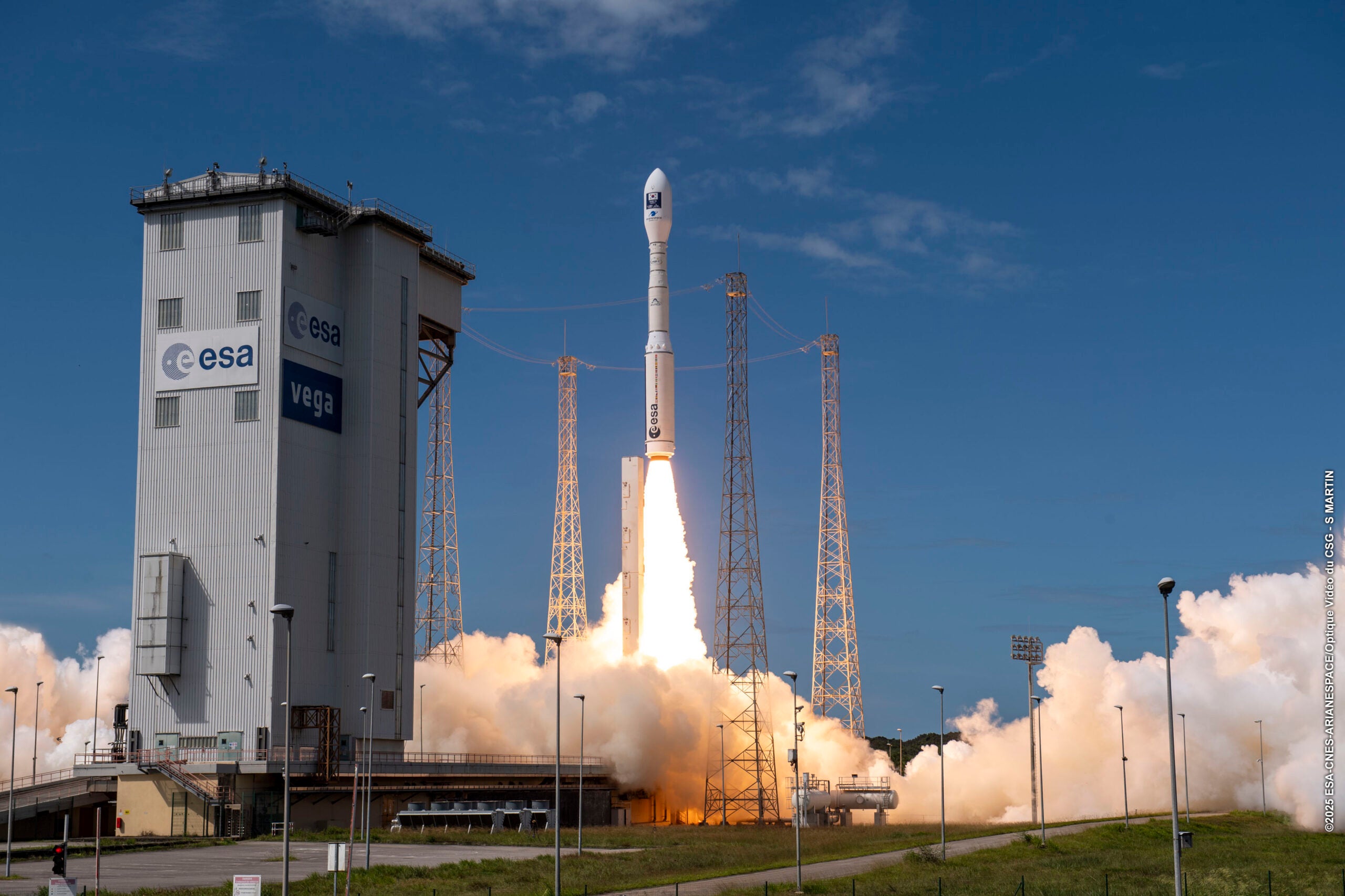 Arianespace Launches Korean EO Satellite in Vega C Mission