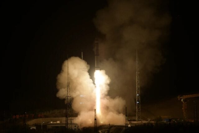 中国长征六号火箭于4月25日为巴基斯坦发射EO卫星。照片：CASC